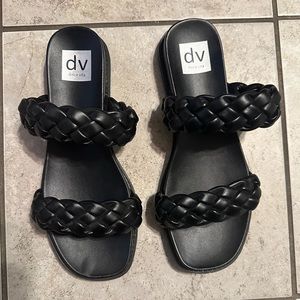 Dolce Vita Braided flat sandals
